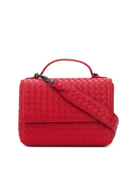 Красная кожаная сумка через плечо от Bottega Veneta