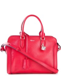 Красная кожаная сумочка от Alexander McQueen