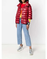 Женская красная куртка-пуховик от Herno