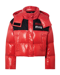 Женская красная куртка-пуховик от Miu Miu