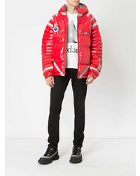 Мужская красная куртка-пуховик от Undercover