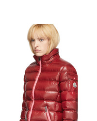 Женская красная куртка-пуховик от Moncler
