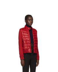 Женская красная куртка-пуховик от Moncler