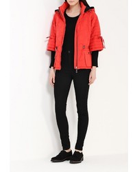 Женская красная куртка-пуховик от Tom Farr