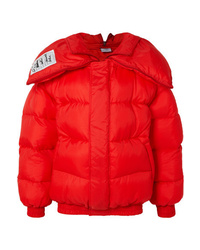 Женская красная куртка-пуховик от Vetements