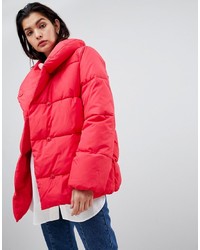 Женская красная куртка-пуховик от Vila
