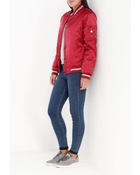 Женская красная куртка-пуховик от Z-Design