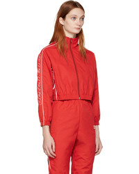 Женская красная куртка от Vetements