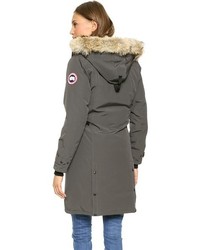 Женская красная парка от Canada Goose