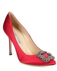 Красная сатиновая обувь