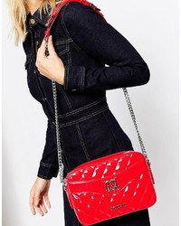 Женская красная стеганая сумка от Love Moschino