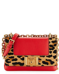 Красная сумка с леопардовым принтом