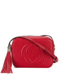 Красная сумка через плечо от Gucci