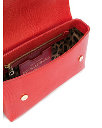 Женская красная сумка от Dolce & Gabbana