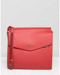 Женская красная сумка от Fiorelli