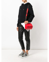 Женская красная сумка от Givenchy