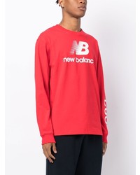 Мужская красная футболка с длинным рукавом от New Balance