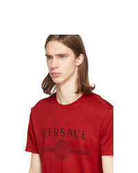 Мужская красная футболка с круглым вырезом с принтом от Versace