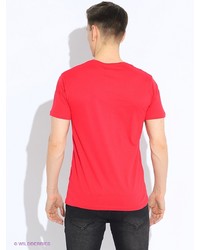 Мужская красная футболка от E-Bound by Earth Bound