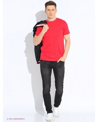 Мужская красная футболка от E-Bound by Earth Bound