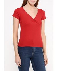 Женская красная футболка от Jennyfer