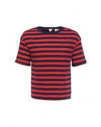 Женская красная футболка от Levi's