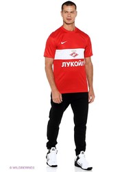 Мужская красная футболка от Nike