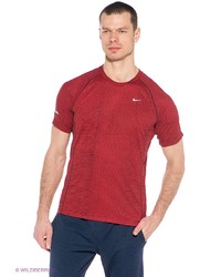 Мужская красная футболка от Nike