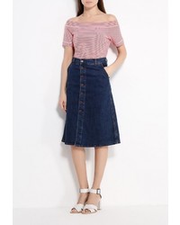 Женская красная футболка от Sweewe