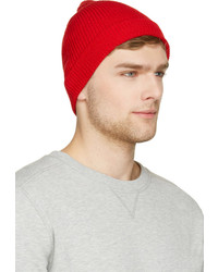 Мужская красная шапка от Ami
