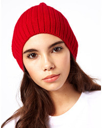 Женская красная шапка от Asos