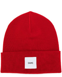 Мужская красная шапка от Oamc