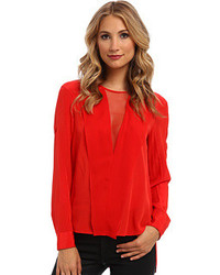 Красная шелковая блузка с длинным рукавом