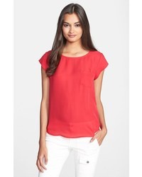 Красная шелковая футболка с круглым вырезом