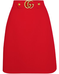 Красная шелковая юбка с украшением от Gucci
