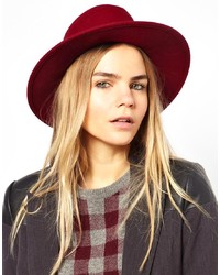 Женская красная шерстяная шляпа от Laird