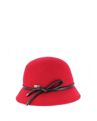 Женская красная шляпа от Betmar