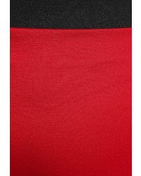 Красная юбка-карандаш от Influence