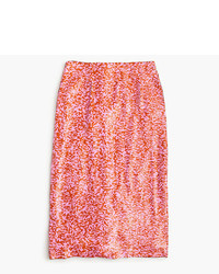 Красная юбка с пайетками