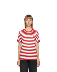 Красно-белая футболка с круглым вырезом в горизонтальную полоску