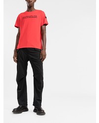 Мужская красно-черная футболка с круглым вырезом с принтом от Moncler