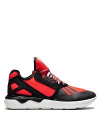 Мужские красно-черные кроссовки от adidas
