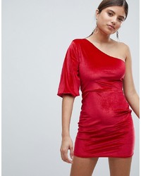 Красное бархатное облегающее платье от Missguided