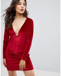 Красное бархатное облегающее платье от Oeuvre