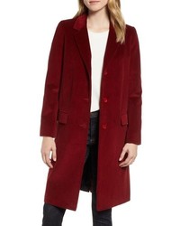 Красное вельветовое пальто