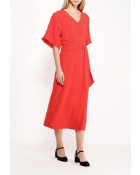 Красное вечернее платье от Baon