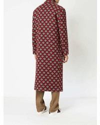 Красное длинное пальто от Gucci