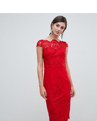 Красное кружевное платье-футляр от Chi Chi London Tall