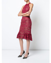 Красное кружевное платье-футляр от Marchesa Notte