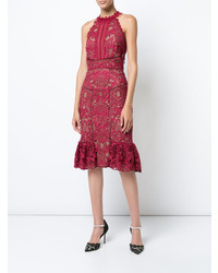 Красное кружевное платье-футляр от Marchesa Notte